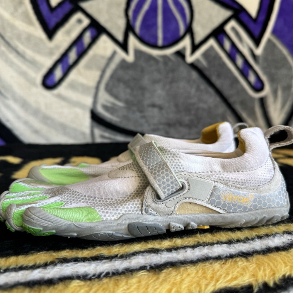 Size 37/W6 - Vibram FiveFingers Bikila W345 Womens Green Gray Barefoot Shoes